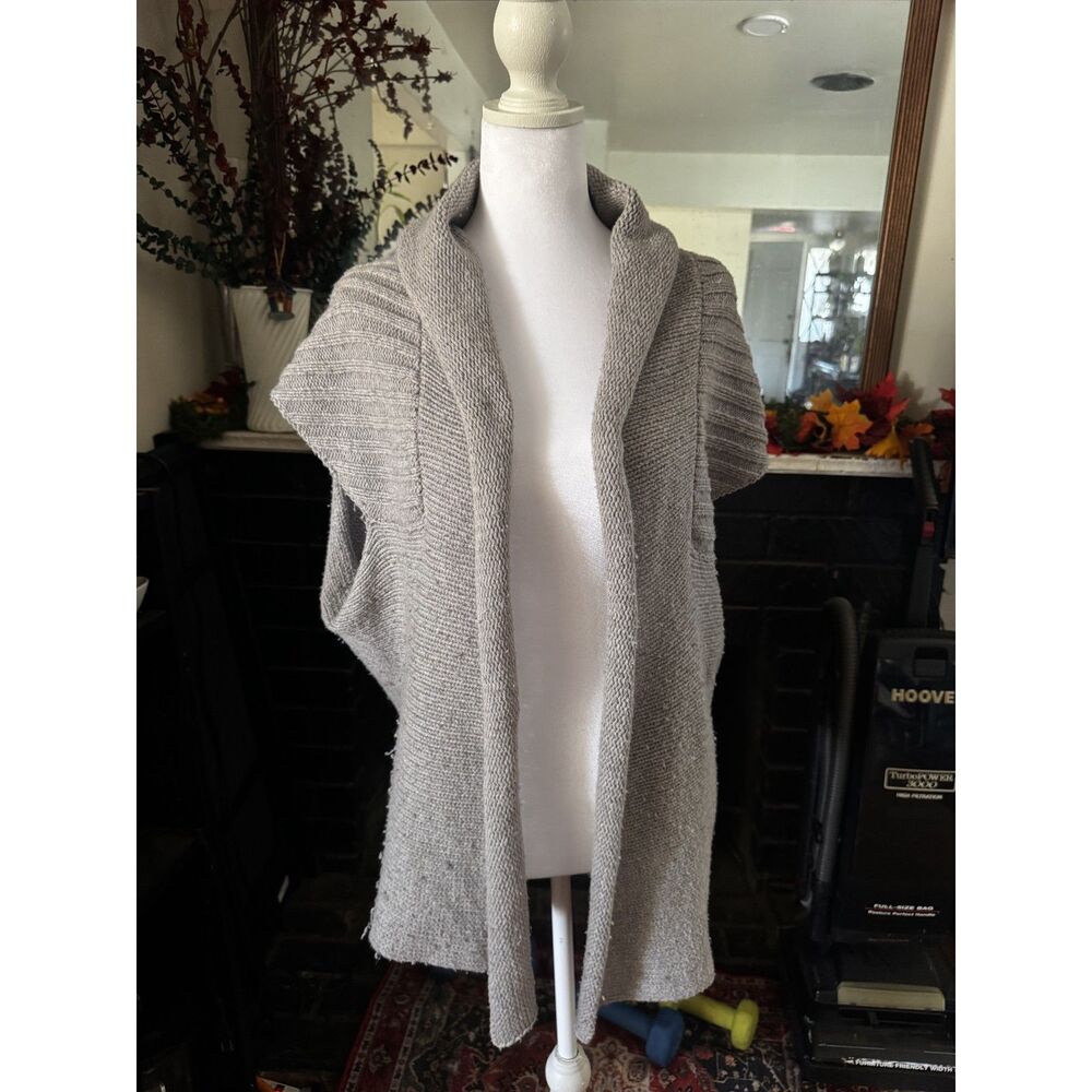 Anthropologie Angel of the North Cardigan S M Gray Lambswool Cocoon Sweater Vest
